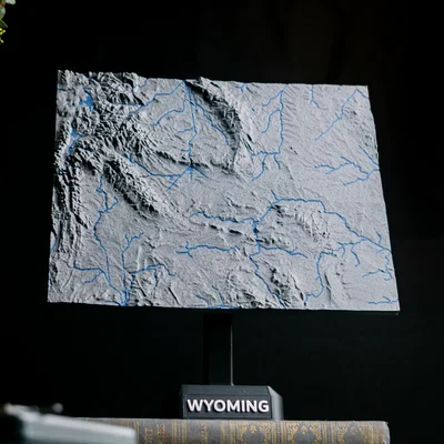 Bản đồ địa hình Wyoming, USA (WY) kèm sông suối