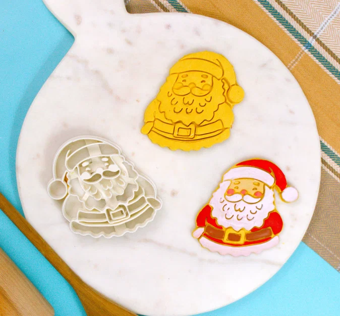 Khuôn Cắt Bánh Santa Claus Cookie Cutter - Image 1