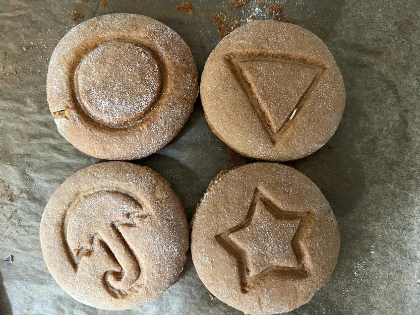 Khuôn cắt bánh quy Squid Game - Image 2