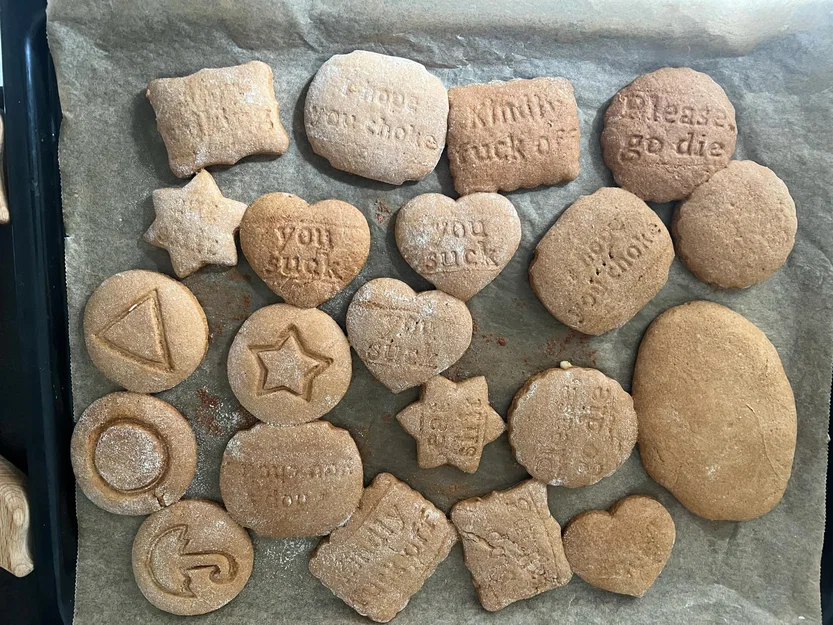 Khuôn cắt bánh quy “cà khịa” (6 loại) - Image 6