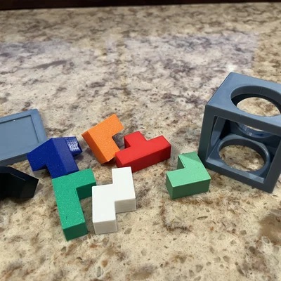 Soma Cube kèm Holder (Puzzle Cube)