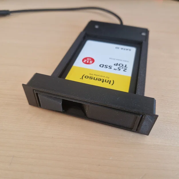 Drivebay hotswap 2.5" SATA với lò xo gài Print-in-Place - Image 1