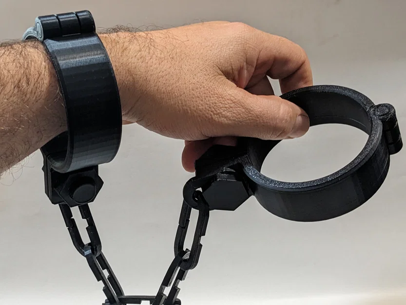 Còng tay & Xiềng chân người lớn (Adult Size Manacles and Leg Irons) - Image 1