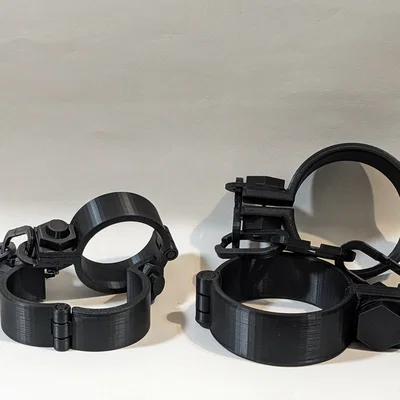 Còng tay & Xiềng chân người lớn (Adult Size Manacles and Leg Irons)