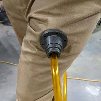 Connector ống chân Ghostbusters dùng nam châm Harbor Freight