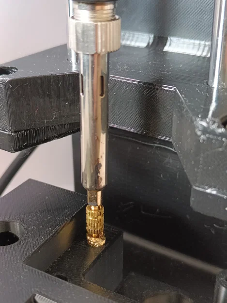 Giá đỡ Heat Set Insert Stand v2 - Image 3