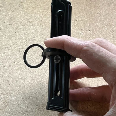Dụng cụ hỗ trợ nạp đạn 3D cho Ruger Mark và Browning Buck Mark