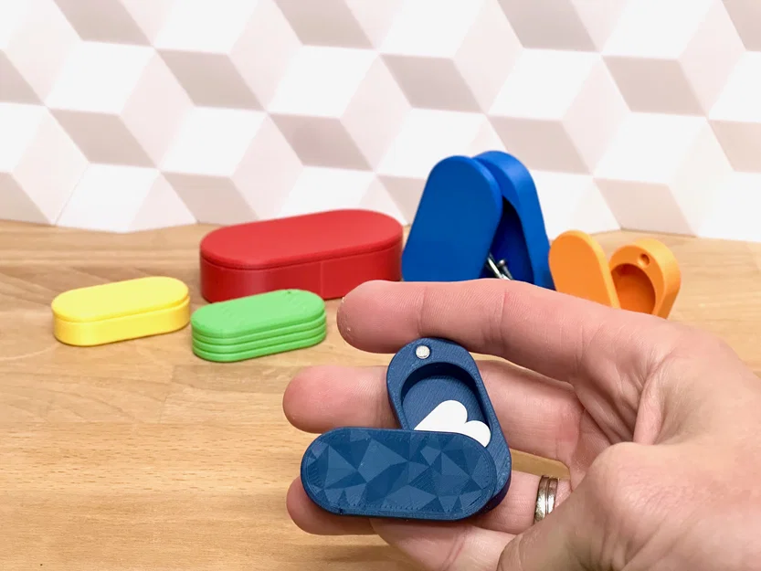 Flick Box – Hộp đựng đồ kiêm fidget mang theo, nắp trượt xoay nam châm EDC - Image 4