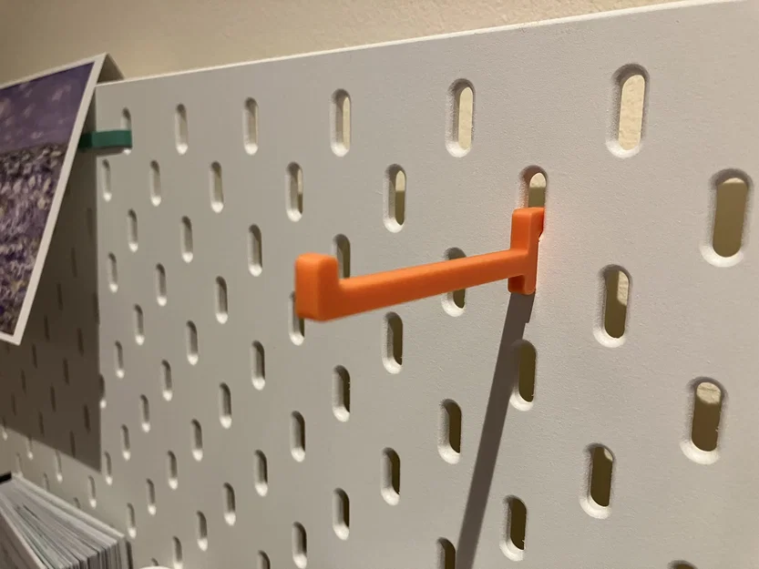 Giá treo băng keo Skadis đơn giản - Image 2