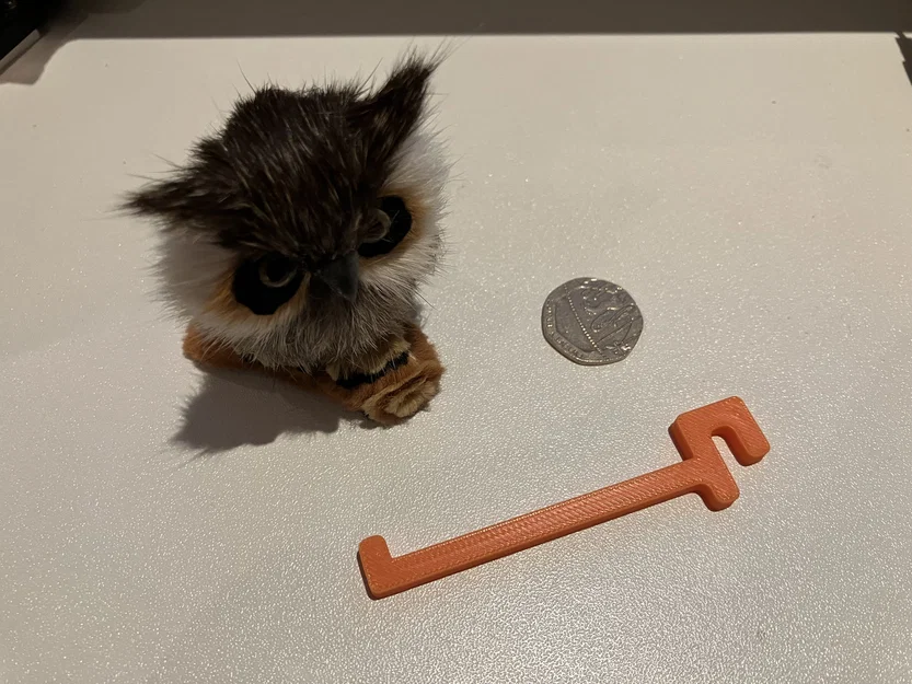 Giá treo băng keo Skadis đơn giản - Image 3