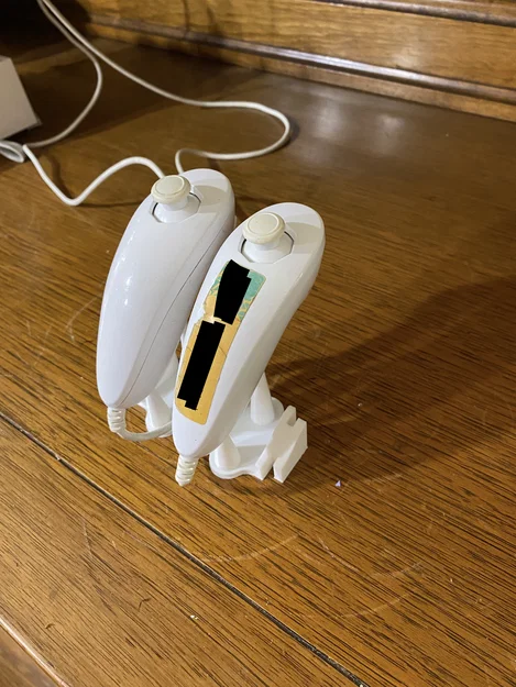 Giá đỡ Wii Nunchuck - Image 1