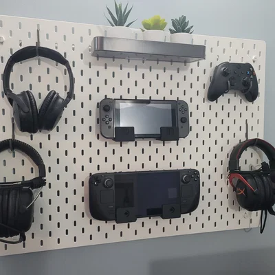 Giá treo máy chơi game cầm tay trên bảng IKEA SKADIS (Retro Handheld)