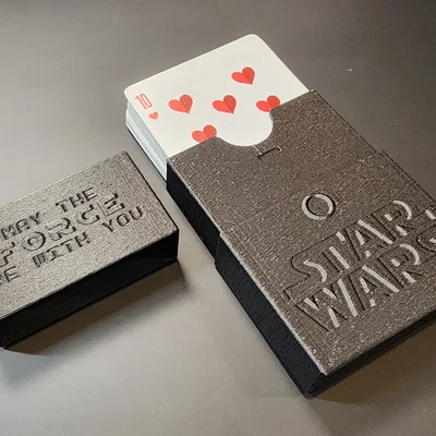 #0130 Hộp đựng bài Poker chủ đề Star Wars [có lẫy khóa]