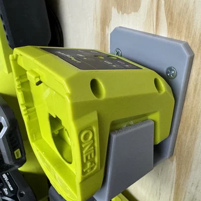 Giá đỡ gắn tường cho sạc Ryobi RC18115 (Wall Mount Cradle)