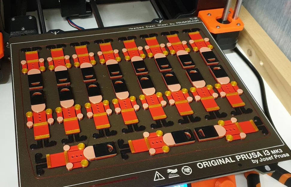 Nutcracker Christmas (Single extruder & MMU) – Lính chì Noel in nhiều màu - Image 3