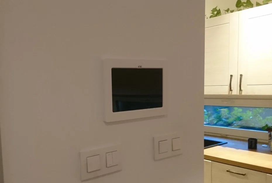 Giá treo tường Samsung Galaxy Tab A7 (SM-T500) – WALL MOUNT - Image 5