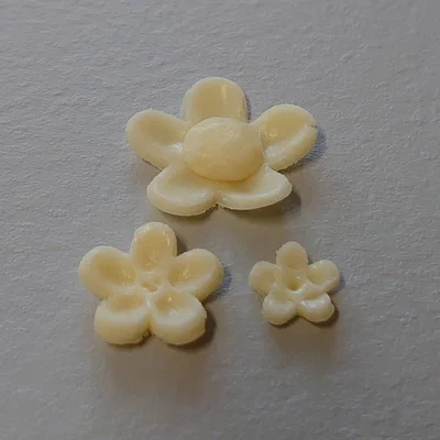 Khuôn cắt hoa 5 cánh / Vykrajovátko pěti listé květiny