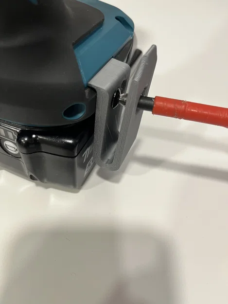 Clip móc dây nịt Makita LXT: Slim & Original, gắn trái/phải, universal fit - Image 3