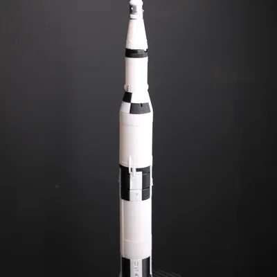Mô hình tên lửa Saturn V - Phiên bản Enhanced