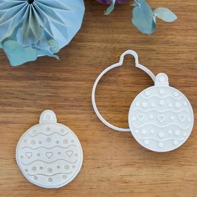 Khuôn Cắt Bánh Quy Quả Châu Cây Thông Noel (Cookie Cutter Christmas Tree Ball)