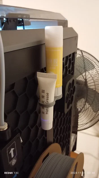 Giá treo keo và mỡ bôi trơn thông minh cho máy in Creality K1/K1C - Image 1