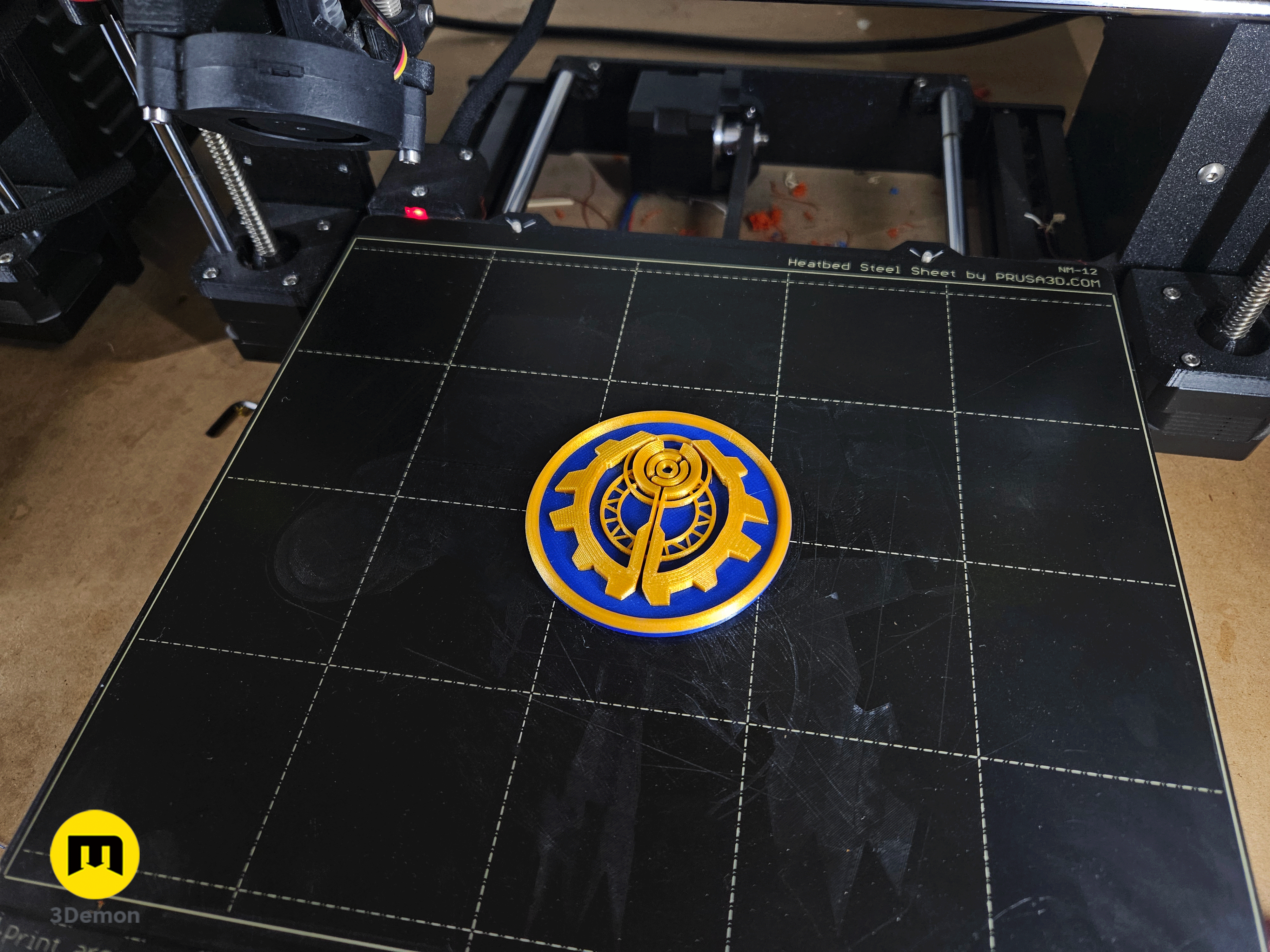 Huy hiệu Piltover Enforcer (Arcane) – Mẫu 3D in được - Image 3