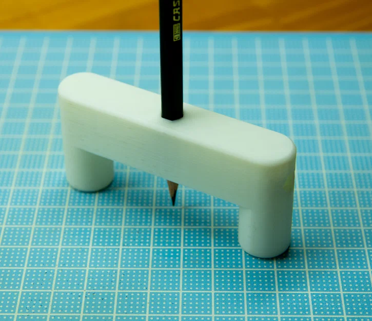 Dụng cụ 3D hỗ trợ tìm tâm cạnh gỗ (Center Finder for Woodworking) - Image 1