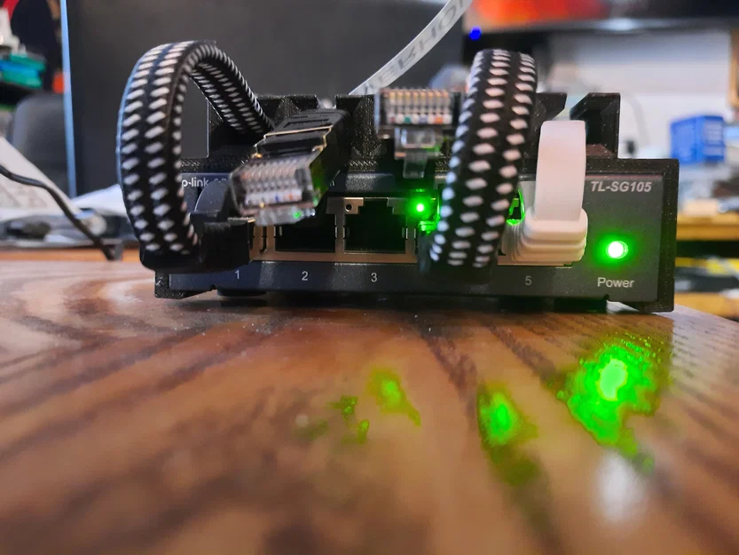 Giá đỡ cáp cho TP-Link TL-SG105 (TP-Link TL-SG105 Cable Bracket) - Image 3