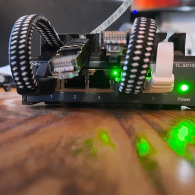 Giá đỡ cáp cho TP-Link TL-SG105 (TP-Link TL-SG105 Cable Bracket)