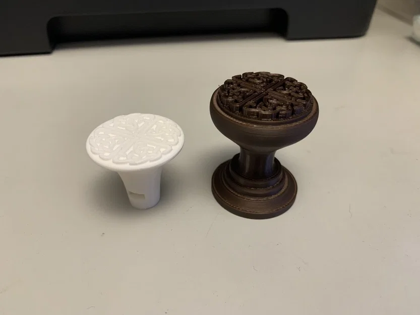 Núm cửa gập đôi họa tiết Viking Knot (Viking Knot Bifold Door Knob) - Image 2