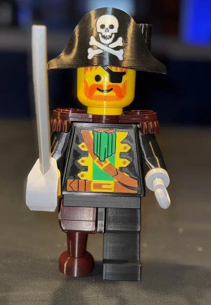 Captain Red Beard Brick MegaFigure (Tỉ lệ 5:1) - Image 1