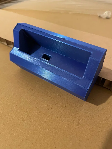 Đế sạc 3D cho máy chơi game RG35XX và RG35XX 2024 gọn gàng - Image 5