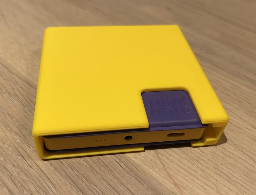 Hộp cứng (hardcase) cho Playdate - Image 2