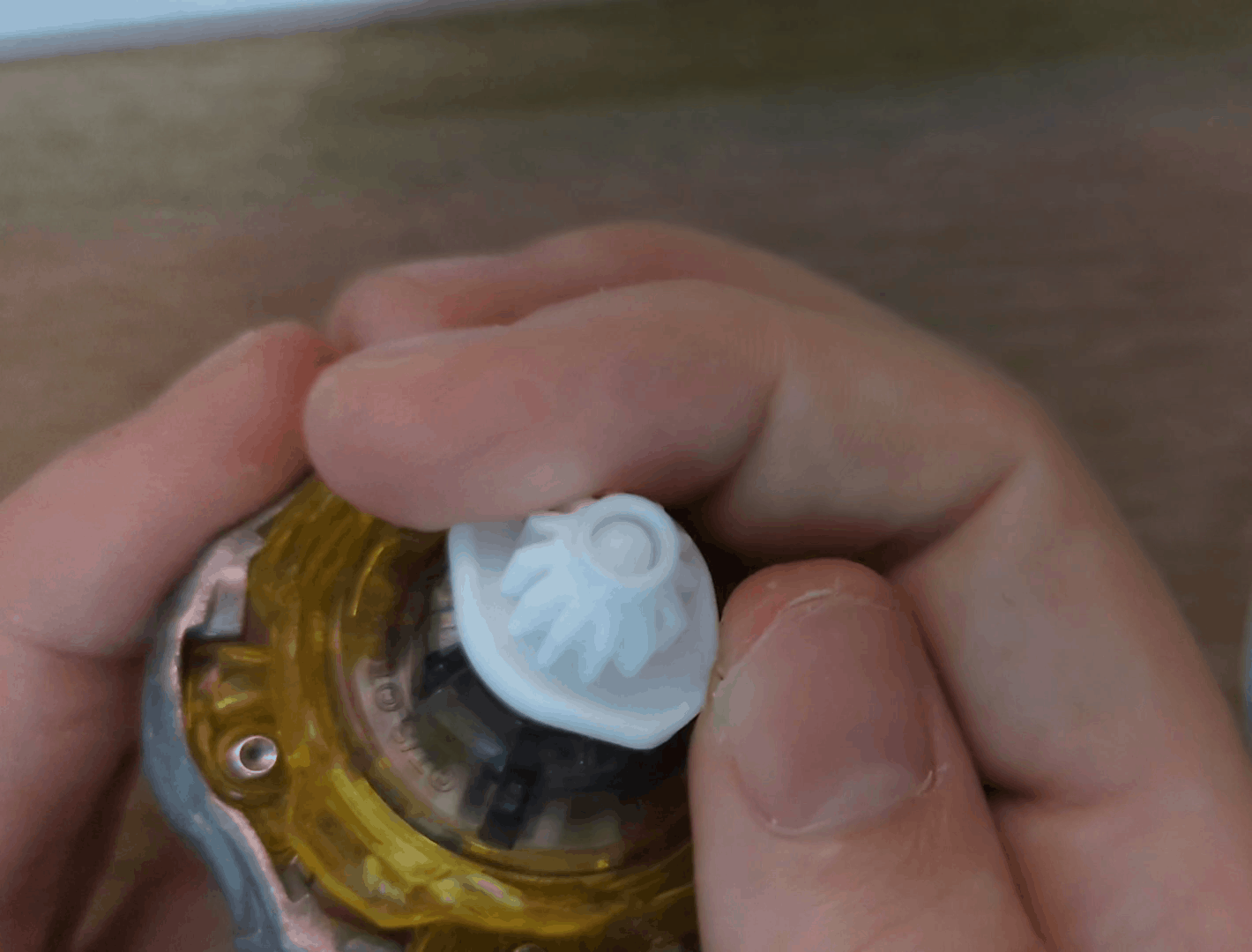 Beyblade X TM (Mode Change) Custom Bit - Image 1