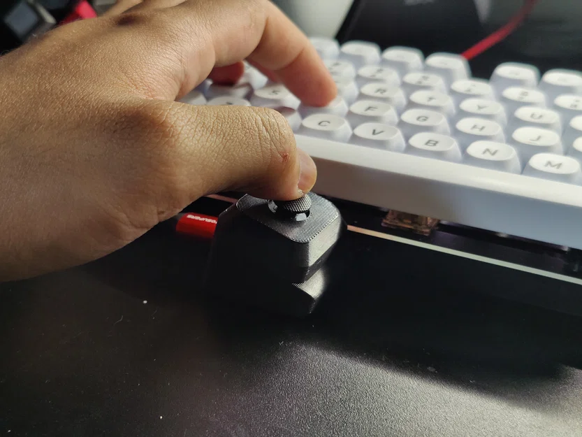 Magnetic Mini Keyboard Thumb Joystick V2 (Joystick ngón cái mini gắn nam châm) - Image 1
