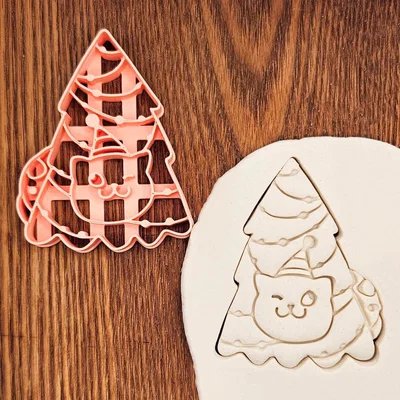 Bộ Khuôn Cắt Bánh Quy Mèo Giáng Sinh (Kitty Christmas Cookie Cutter Set)