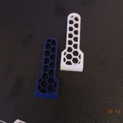 Dụng cụ nạo bàn in 3D thiết kế Hex Scraper tiện lợi