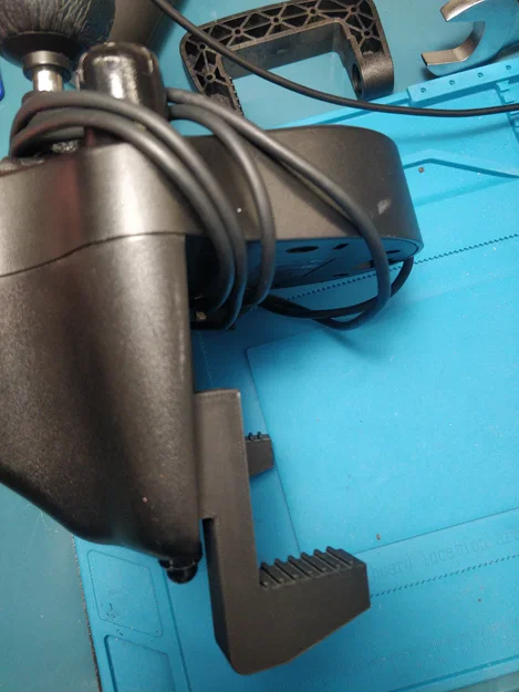 Kẹp Mở Rộng Logitech G29 cho Mặt Bàn Dày - Image 1