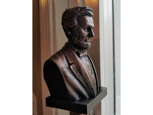 Mô hình tượng bán thân Abraham Lincoln in 3D tinh xảo - Image 1