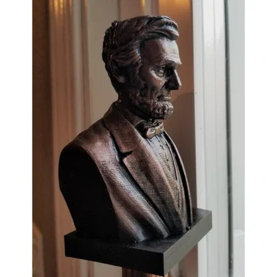 Mô hình tượng bán thân Abraham Lincoln in 3D tinh xảo