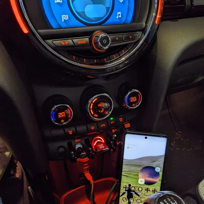 Giá đỡ điện thoại gắn cup holder Mini Cooper