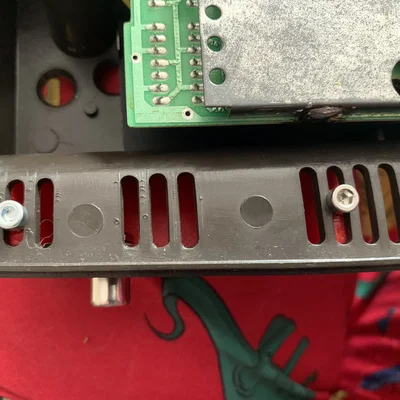 Mod AV Intellivision không cần khoan [clip-on & threaded insert]
