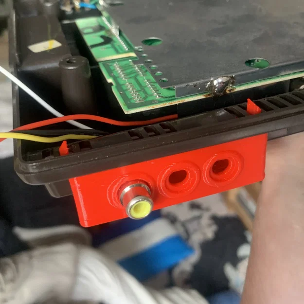 Mod AV Intellivision không cần khoan [clip-on & threaded insert] - Image 6