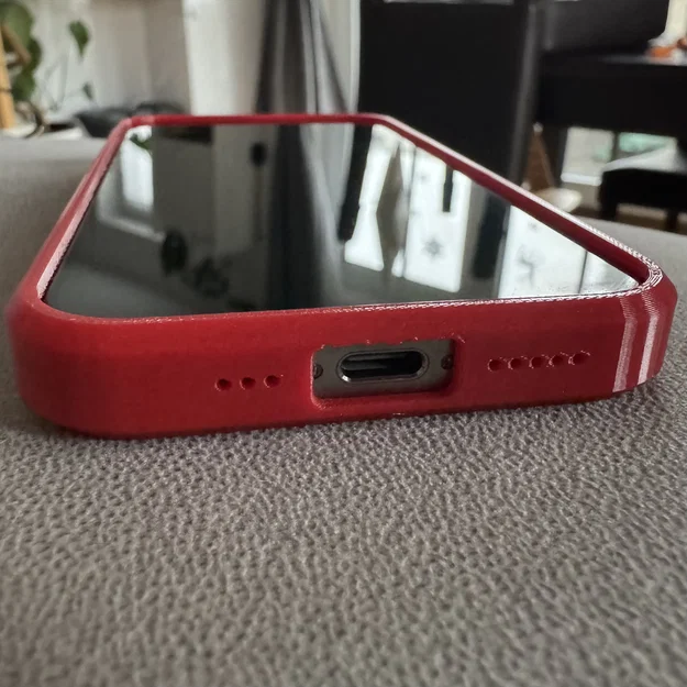 Ốp iPhone 15 Pro TPU có bảo vệ camera - Image 2