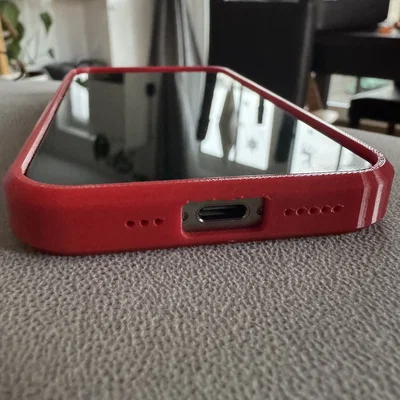 Ốp iPhone 15 Pro TPU có bảo vệ camera