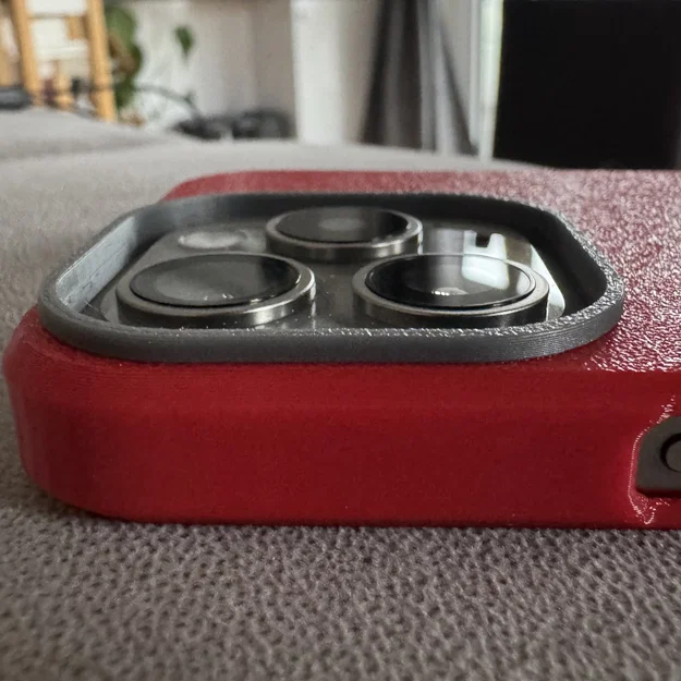 Ốp iPhone 15 Pro TPU có bảo vệ camera - Image 3