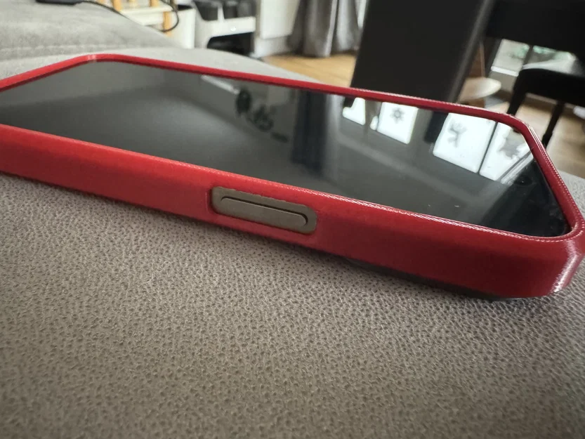 Ốp iPhone 15 Pro TPU có bảo vệ camera - Image 4