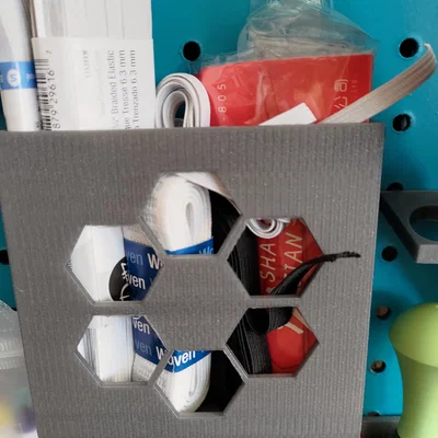 Hộp Đựng Đồ Cho Bảng Đục Lỗ (Peg Board Container)