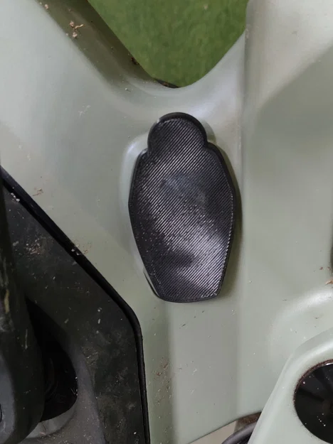 Nắp che cổng sạc Riese & Muller (Riese & Muller Charging Cap) - Image 1