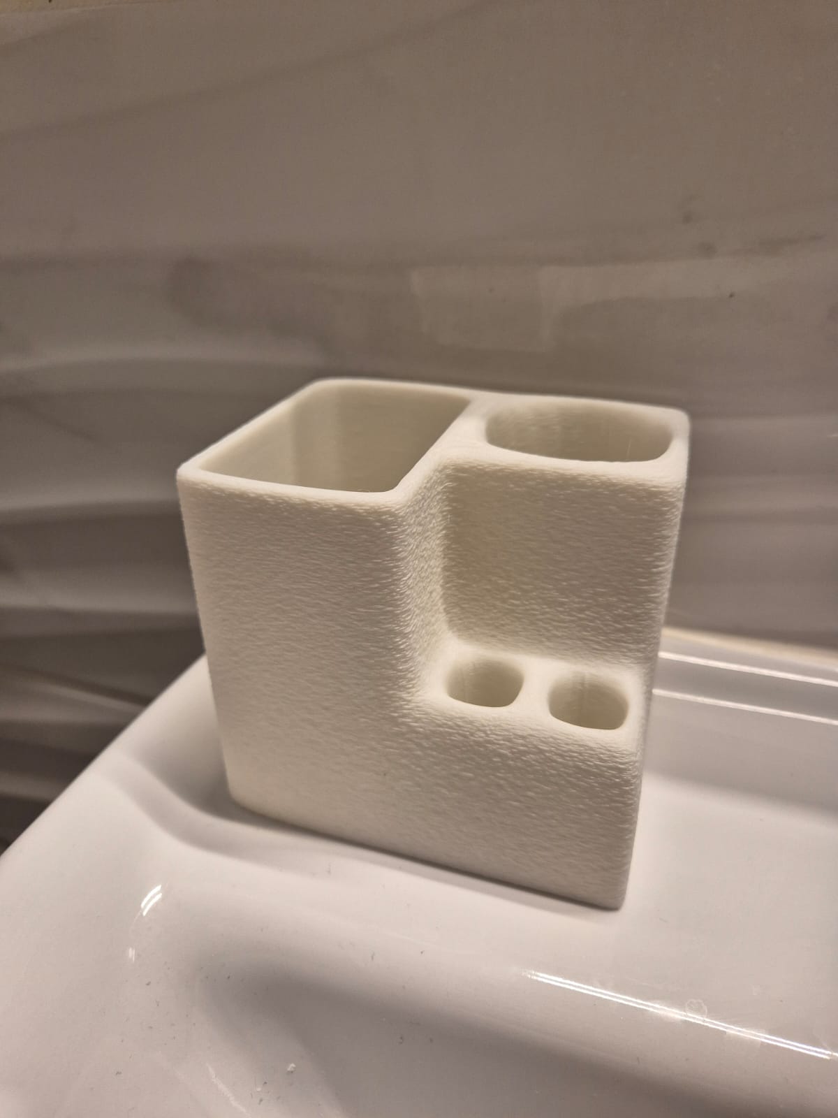 Bathroom Organizer v2 – Kệ sắp xếp đồ phòng tắm - Image 1